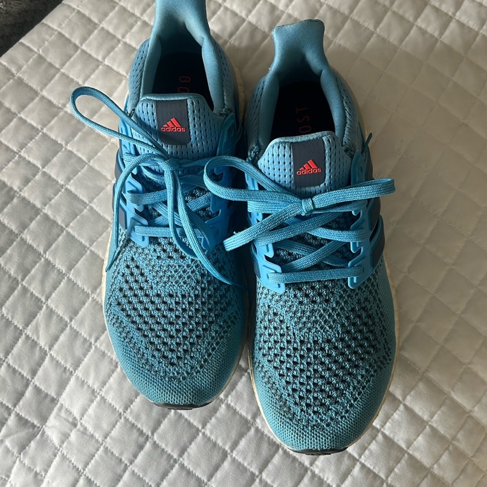 Adidas Ultra boost Athletic Shoes 💙